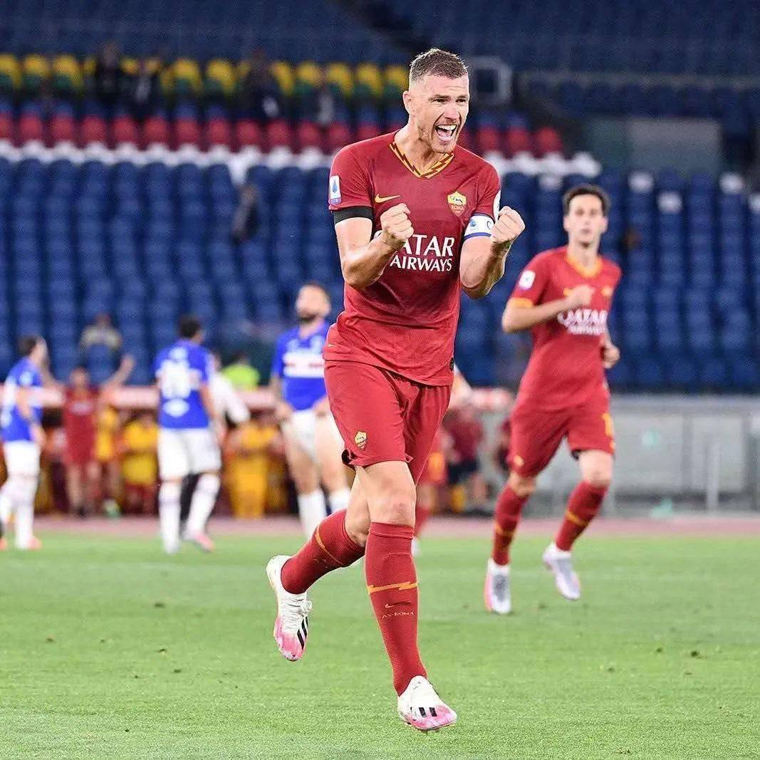 谷爱凌大跳台比赛回放-澳门娱乐场