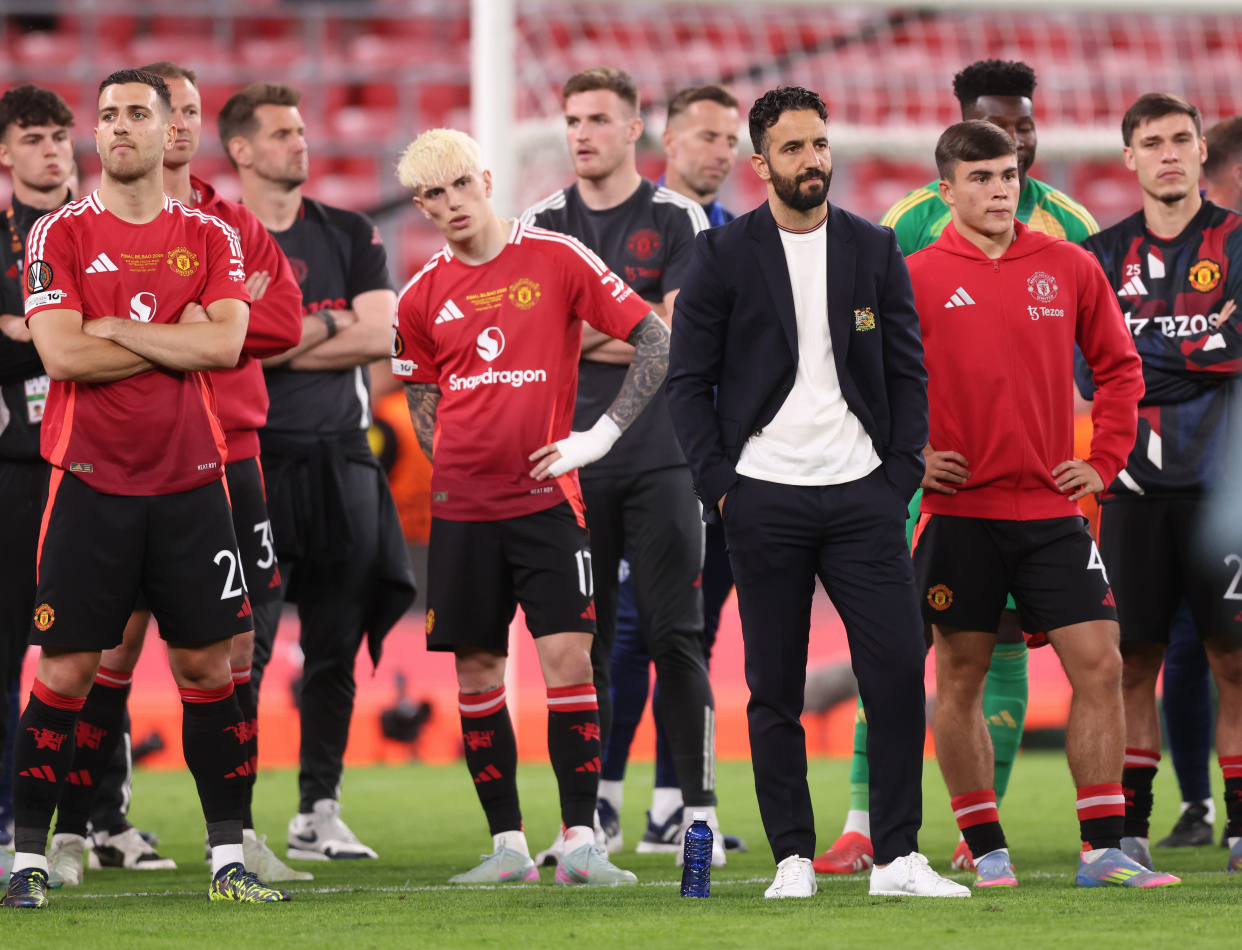 转会期曼联调整名单以备NBA季后赛；再遭质疑环节打磨；目标明确；年轻球员得到机会的简单介绍-澳门娱乐场